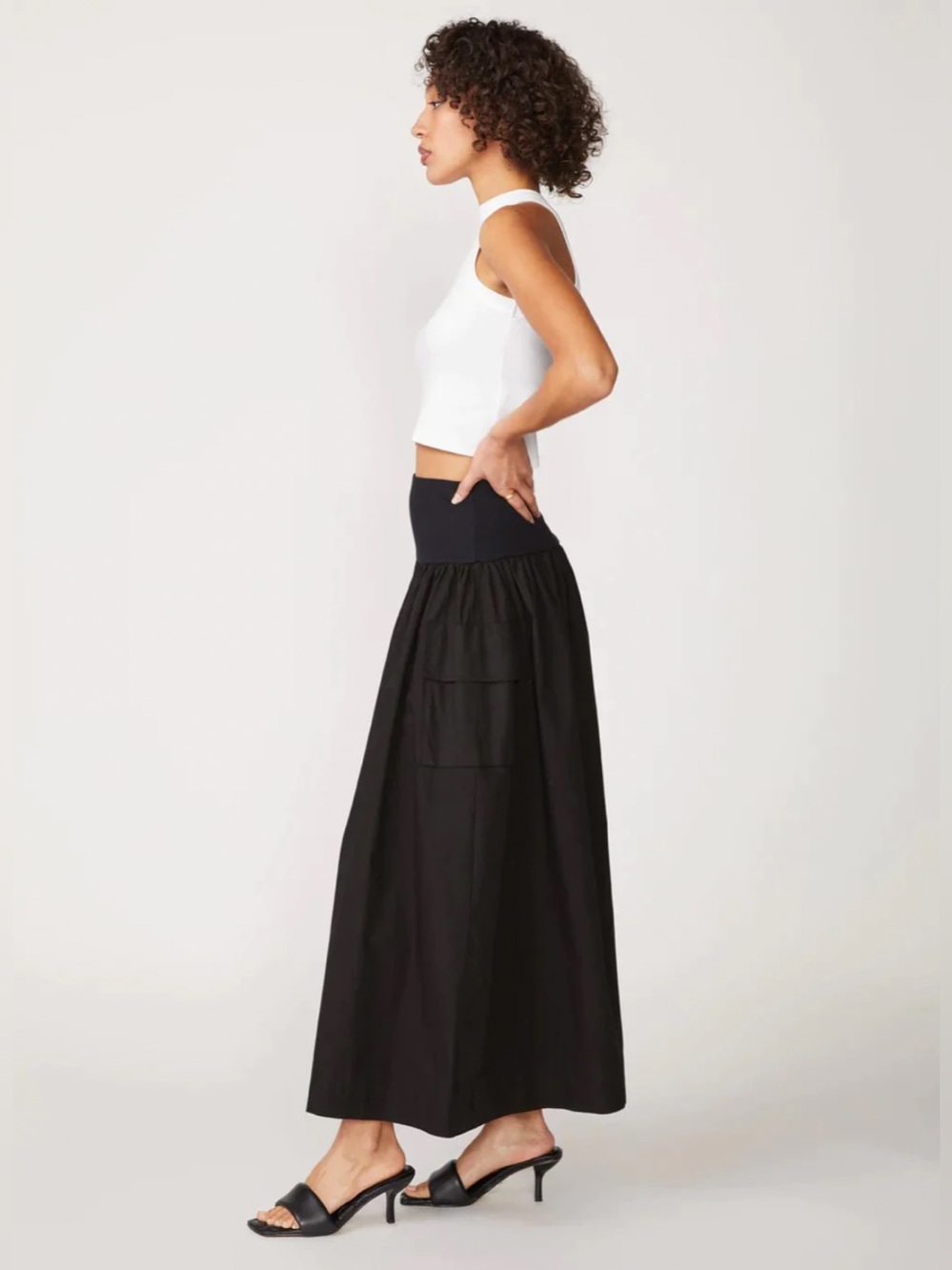 STATESIDE 'Heavy Poplin Cargo Skirt' in Black - Picture 4 of 7